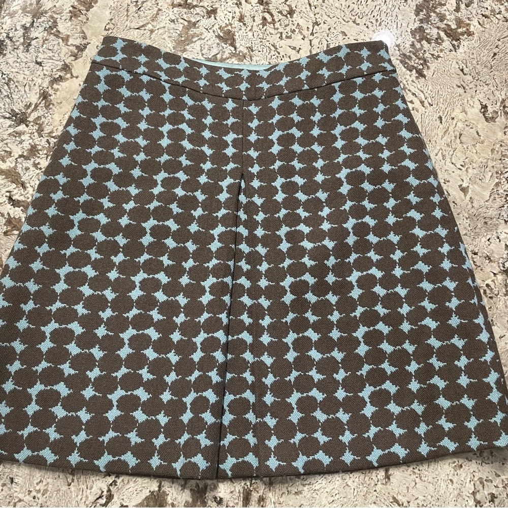 Boden above knee skirt